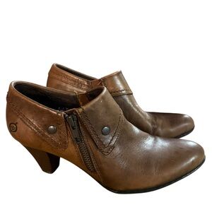 Born Tan Leather Heeled Boots